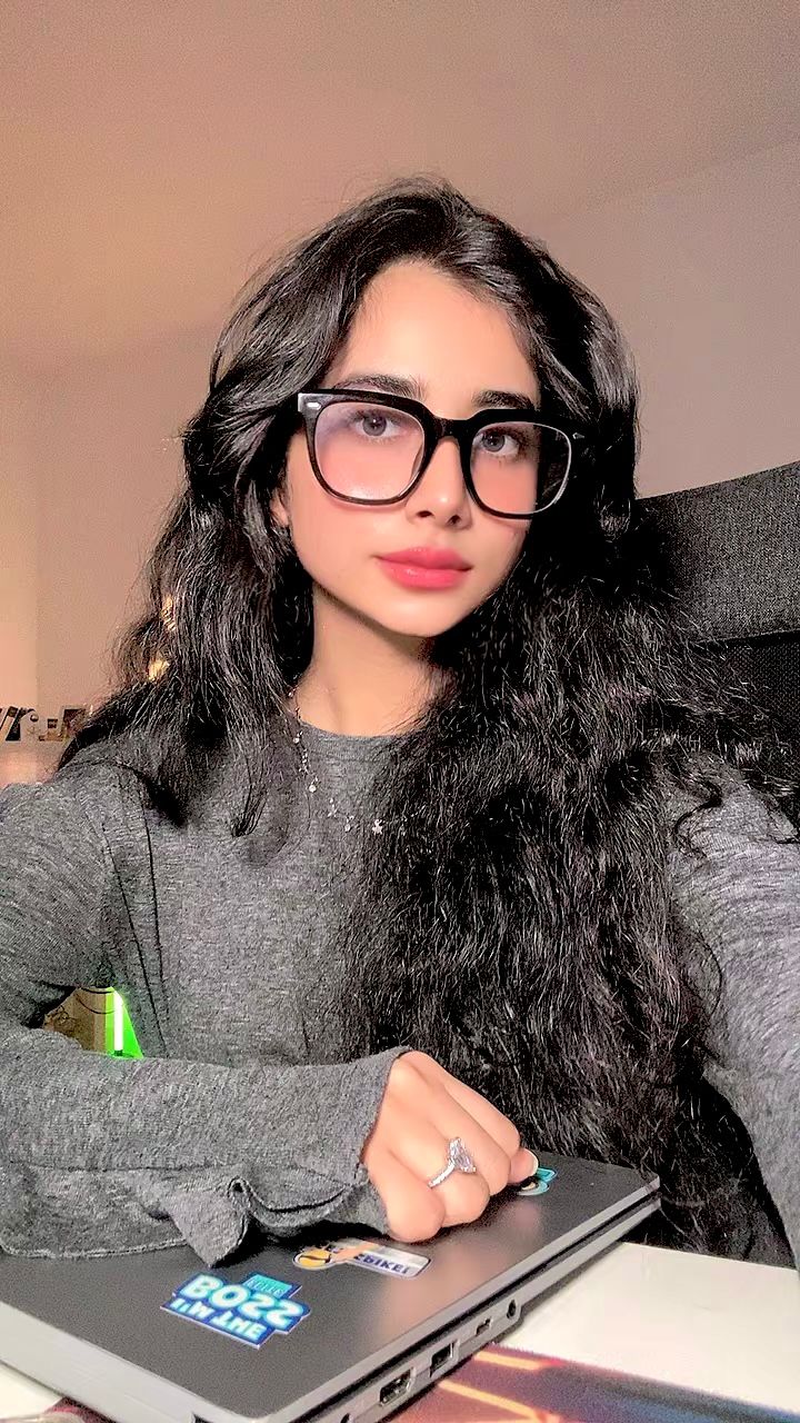 Maham Techworld — portrait